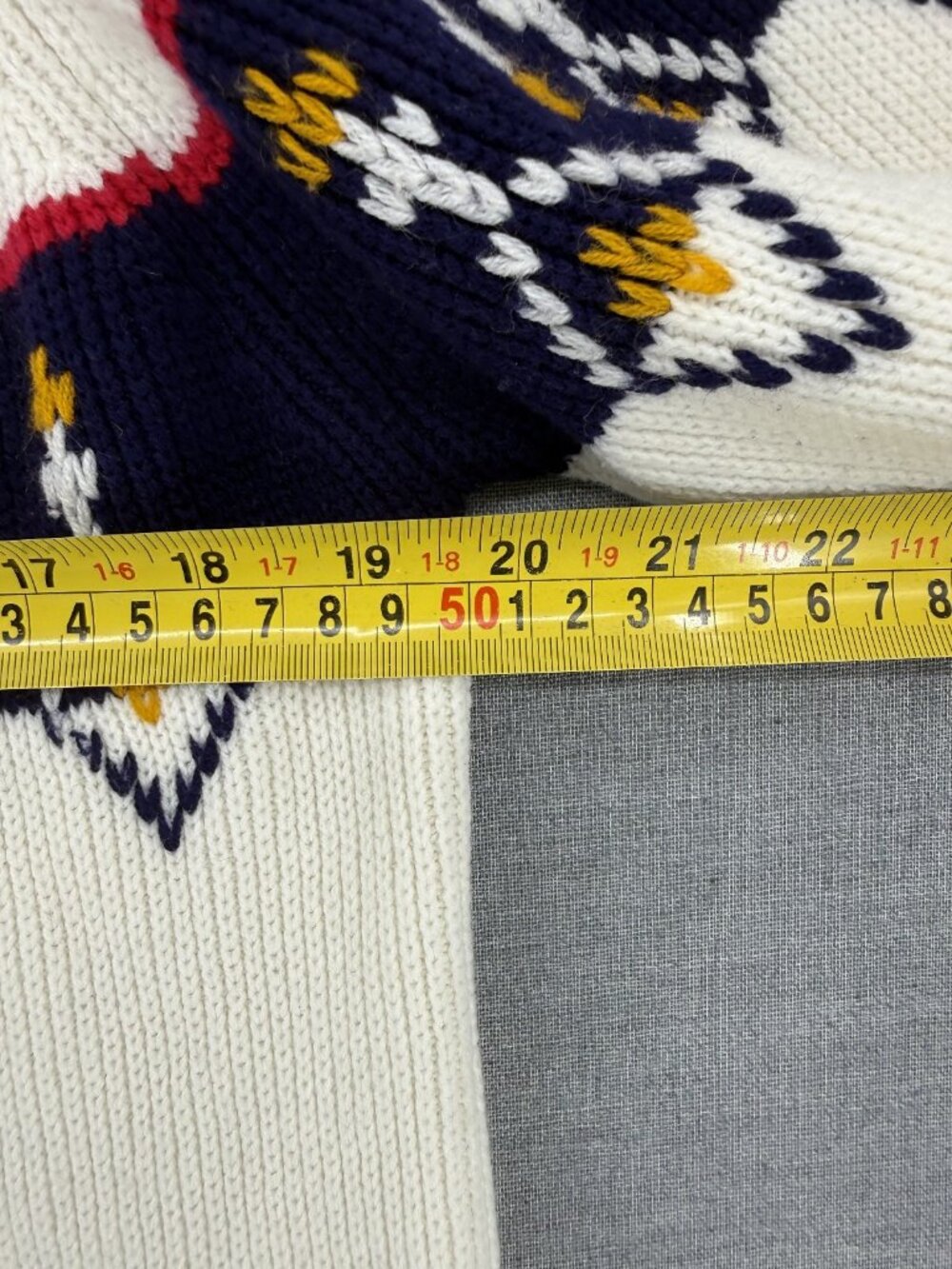 Vintage JC Penney Sweater Mens M Geometric Holiday Crewneck - Picture 6 of 6